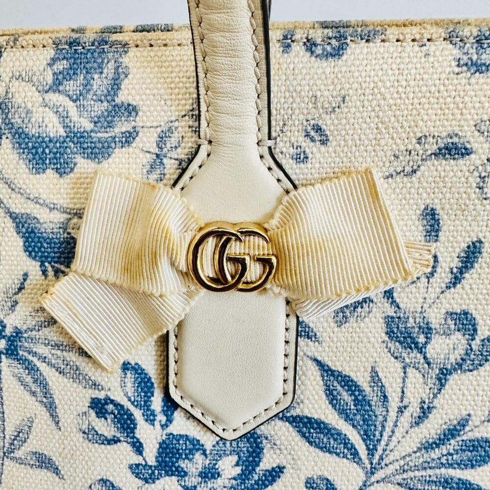GUCCI JAPAN EXCLUSIVE TOILE BLUE AND WHITE FLORAL CANVAS AND LEATHER TOTE ITALY - Picture 12 of 13